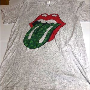 Rolling Stones Shamrock Tongue Logo Womens Small Size Graphic Tee Shirt